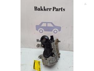 Gebruikte Oliepomp BMW 3 serie (F30) 318i 1.5 TwinPower Turbo 12V Prijs € 100,00 Margeregeling aangeboden door Bakker Parts