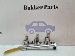 Gebruikte Verstuiver brug Ford B-Max (JK8) 1.0 EcoBoost 12V 125 Prijs € 50,00 Margeregeling aangeboden door Bakker Parts