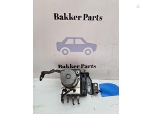 Gebruikte ABS Pomp Honda Civic (FK/FN) 2.2 i-CTDi 16V Prijs € 100,00 Margeregeling aangeboden door Bakker Parts