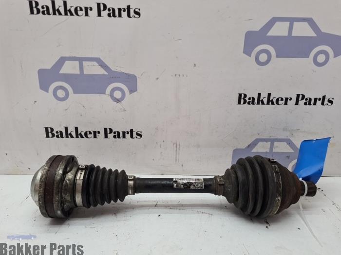 Gebruikte Steekas links-voor Volkswagen Golf VI (5K1) 2.0 GTI 16V Prijs € 60,00 Margeregeling aangeboden door Bakker Parts