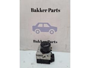 Gebruikte ABS Pomp Peugeot 206 (2A/C/H/J/S) 2.0 GT,GTI 16V Prijs € 75,00 Margeregeling aangeboden door Bakker Parts