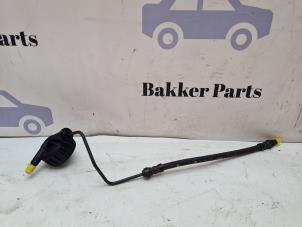 Gebruikte Koppeling Hulp Cilinder Audi A3 Sportback (8VA/8VF) 1.4 TFSI 16V Prijs € 30,00 Margeregeling aangeboden door Bakker Parts