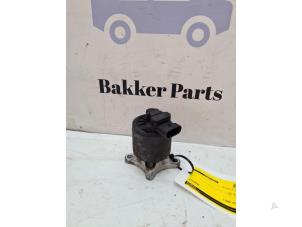 Gebruikte EGR Klep Peugeot 206 CC (2D) 2.0 16V Prijs € 25,00 Margeregeling aangeboden door Bakker Parts