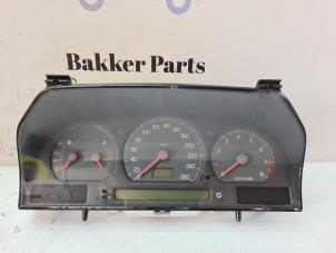 Gebruikte Kilometerteller KM Volvo V70 (GW/LW/LZ) 2.5 10V Prijs € 50,00 Margeregeling aangeboden door Bakker Parts