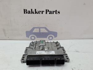 Gebruikte Computer Motormanagement Renault Kangoo Express (FW) 1.5 dCi 110 Prijs € 200,00 Margeregeling aangeboden door Bakker Parts