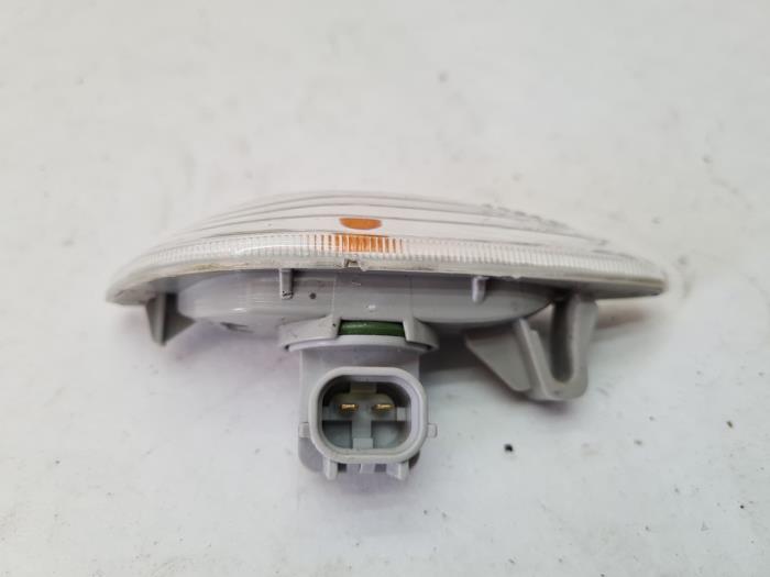 Knipperlicht Scherm rechts-voor van een Kia Picanto (JA) 1.0 12V 2020