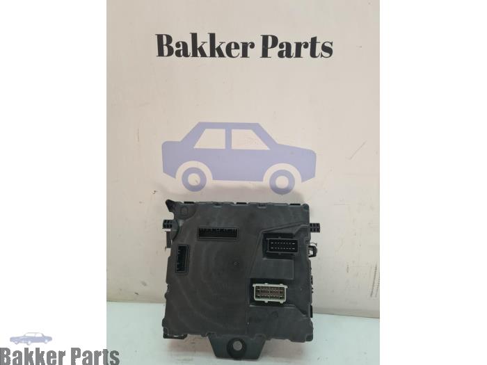 Gebruikte Bodycontrol Module Renault Kangoo Express (FW) 1.5 dCi 110 Prijs € 75,00 Margeregeling aangeboden door Bakker Parts