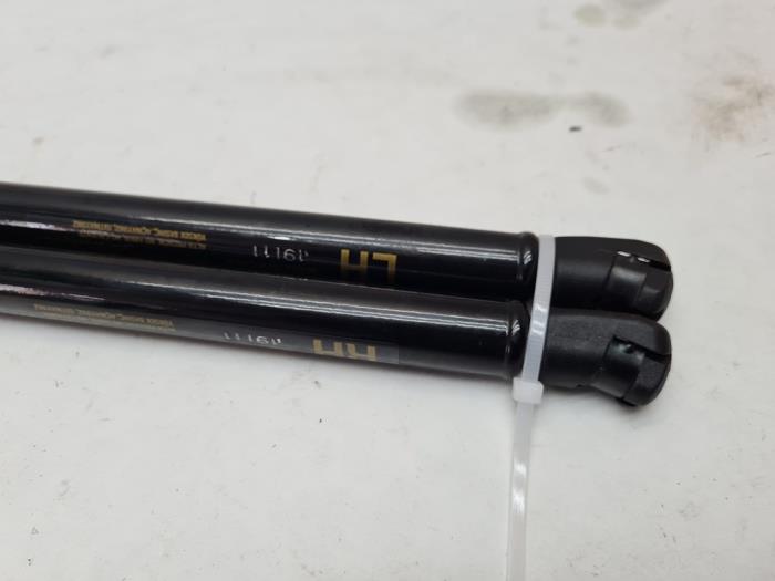 Gasdemperset Achterklep van een Kia Picanto (JA) 1.0 12V 2020