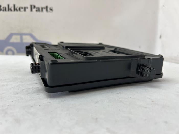 Computer Body Control van een Renault Megane III Grandtour (KZ) 1.5 dCi 110 2012