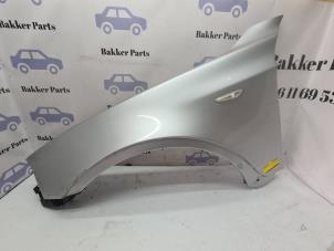 Gebruikte Spatbord links-voor BMW X3 (E83) 3.0i xDrive 24V Prijs € 125,00 Margeregeling aangeboden door Bakker Parts