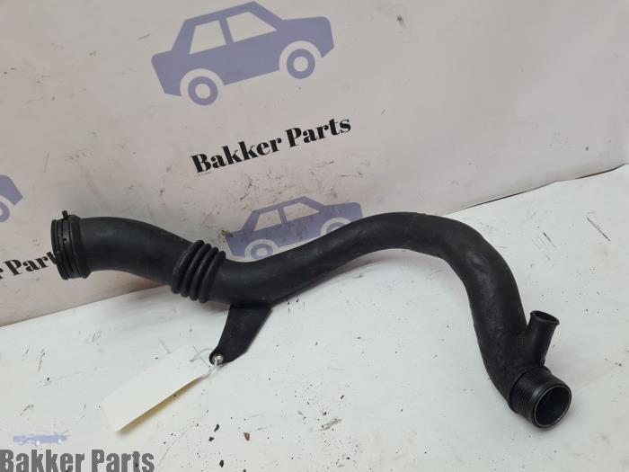 Gebruikte Intercooler Buis Jaguar XF (CC9) 3.0 D V6 24V Prijs € 40,00 Margeregeling aangeboden door Bakker Parts