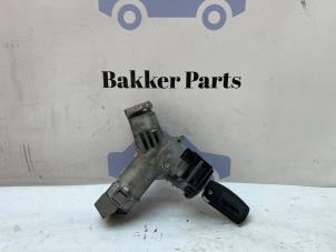 Gebruikte Kontaktslot + Sleutel Ford Fiesta 6 (JA8) 1.25 16V Prijs € 60,00 Margeregeling aangeboden door Bakker Parts