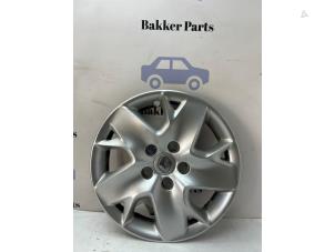 Gebruikte Wieldop Renault Megane III Grandtour (KZ) 1.5 dCi 110 Prijs € 12,50 Margeregeling aangeboden door Bakker Parts