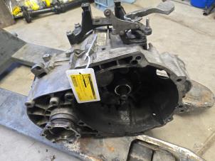 Gebruikte Versnellingsbak Volkswagen Polo V (6R) 1.8 GTI 16V Prijs € 850,00 Margeregeling aangeboden door Bakker Parts