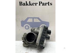 Gebruikte Gasklephuis Mercedes Vaneo (W414) 1.6 Prijs € 150,00 Margeregeling aangeboden door Bakker Parts