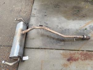 Gebruikte Uitlaat Einddemper Landrover Range Rover Evoque (LVJ/LVS) 2.0 D 150 16V 5-drs. Prijs € 100,00 Margeregeling aangeboden door Bakker Parts