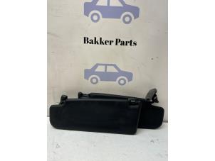 Gebruikte Zonneklep set Volkswagen Scirocco (137/13AD) 1.4 TSI 160 16V Prijs € 50,00 Margeregeling aangeboden door Bakker Parts