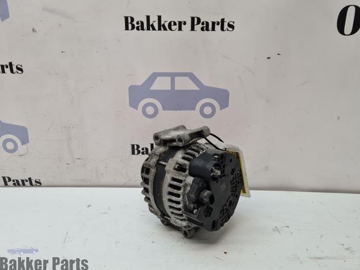 Gebruikte Dynamo Audi Q5 (8RB) 3.0 TFSI V6 24V Quattro Prijs € 100,00 Margeregeling aangeboden door Bakker Parts