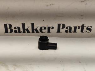 Gebruikte PDC Sensor Landrover Range Rover Evoque (LVJ/LVS) 2.0 D 150 16V 5-drs. Prijs € 22,50 Margeregeling aangeboden door Bakker Parts