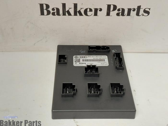 Gebruikte Bodycontrol Module Audi Q5 (8RB) 3.0 TFSI V6 24V Quattro Prijs € 100,00 Margeregeling aangeboden door Bakker Parts