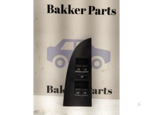 Gebruikte Elektrisch Raam Schakelaar Seat Leon (1P1) 1.4 TSI 16V Prijs € 40,00 Margeregeling aangeboden door Bakker Parts