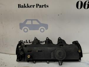 Gebruikte Kleppendeksel Renault Megane III Grandtour (KZ) 1.5 dCi 110 Prijs € 30,00 Margeregeling aangeboden door Bakker Parts