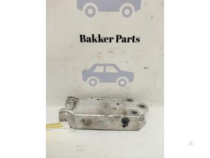 Gebruikte Chassisbalk voor BMW 5 serie (F10) 520d 16V Prijs € 35,00 Margeregeling aangeboden door Bakker Parts