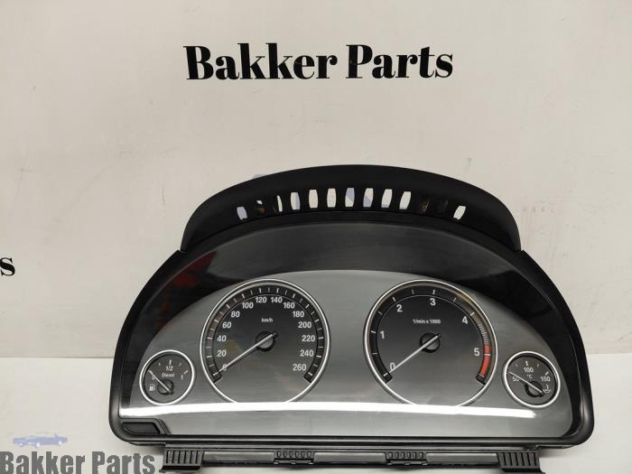 Gebruikte Kilometerteller KM BMW 5 serie (F10) 520d 16V Prijs € 150,00 Margeregeling aangeboden door Bakker Parts