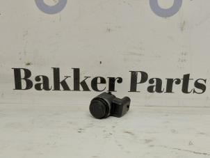 Gebruikte Parkeersensor BMW 5 serie (F10) 520d 16V Prijs € 25,00 Margeregeling aangeboden door Bakker Parts