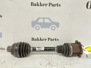 Gebruikte Homokineetas links-voor Audi A4 Avant (B8) 2.0 TDI 16V Prijs € 60,00 Margeregeling aangeboden door Bakker Parts