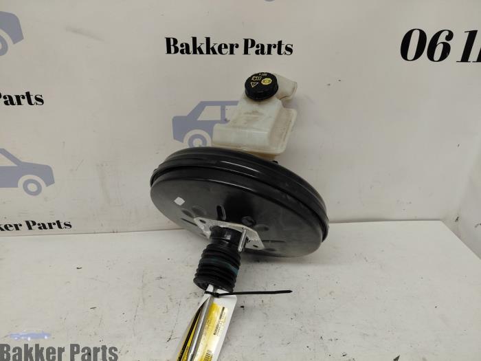 Gebruikte Rembekrachtiger Audi Q2 (GAB/GAG) 1.4 TFSI 16V Prijs € 150,00 Margeregeling aangeboden door Bakker Parts