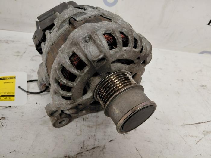 Dynamo van een Audi Q2 (GAB/GAG) 1.4 TFSI 16V 2017