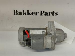Gebruikte Startmotor Volvo V60 II (ZW) 2.0 B4 16V Mild Hybrid Geartronic Prijs € 125,00 Margeregeling aangeboden door Bakker Parts