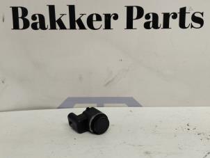 Gebruikte Parkeersensor BMW 5 serie (F10) 520d 16V Prijs € 25,00 Margeregeling aangeboden door Bakker Parts