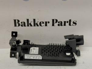 Gebruikte Camera voorzijde Volvo V60 II (ZW) 2.0 B4 16V Mild Hybrid Geartronic Prijs € 160,00 Margeregeling aangeboden door Bakker Parts