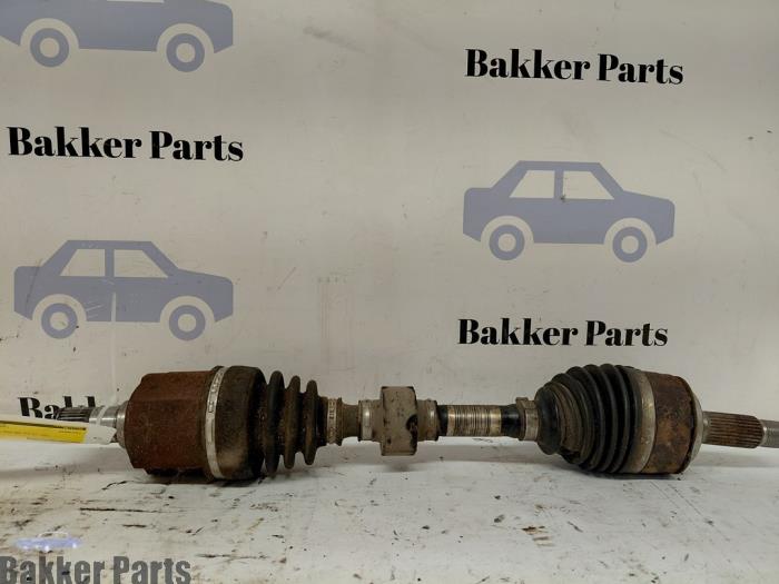 Gebruikte Aandrijfas links-voor Honda Civic (FK/FN) 2.2 i-CTDi 16V Prijs € 50,00 Margeregeling aangeboden door Bakker Parts
