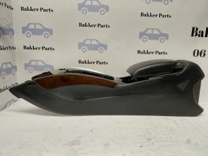 Gebruikte Middenconsoles Audi Q5 (8RB) 3.0 TFSI V6 24V Quattro Prijs € 100,00 Margeregeling aangeboden door Bakker Parts