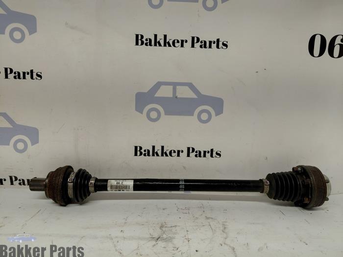 Gebruikte Aandrijfas rechts-achter Volkswagen Golf VII (AUA) 2.0 TDI 4Motion 16V Prijs € 70,00 Margeregeling aangeboden door Bakker Parts