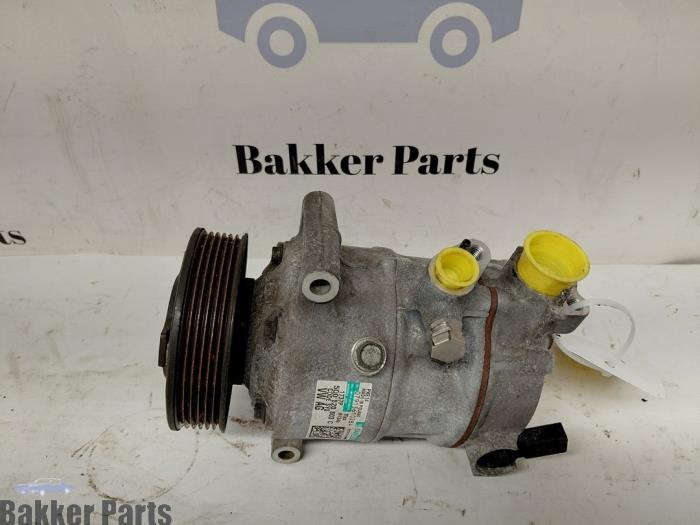 Gebruikte Aircopomp Volkswagen Golf VII (AUA) 2.0 TDI 16V Prijs € 75,00 Margeregeling aangeboden door Bakker Parts