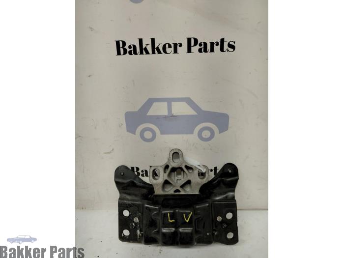 Gebruikte Motorrubber Volkswagen Golf VII (AUA) 2.0 TDI 16V Prijs € 30,00 Margeregeling aangeboden door Bakker Parts