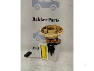 Gebruikte Dieselpomp Volkswagen Golf VII (AUA) 2.0 TDI 16V Prijs € 75,00 Margeregeling aangeboden door Bakker Parts