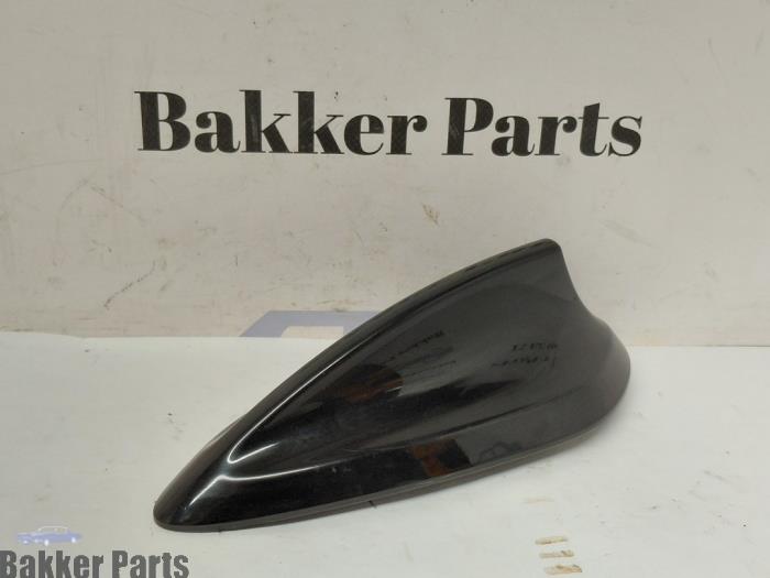 Gebruikte Antenne BMW 3 serie (F30) 328i 2.0 16V Prijs € 35,00 Margeregeling aangeboden door Bakker Parts