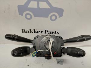 Gebruikte Combischakelaar Stuurkolom Peugeot 308 (4A/C) 1.6 VTI 16V Prijs € 100,00 Margeregeling aangeboden door Bakker Parts
