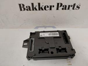 Gebruikte BCM Renault Clio IV (5R) 0.9 Energy TCE 90 12V Prijs € 47,50 Margeregeling aangeboden door Bakker Parts