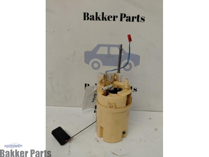 Gebruikte Tank element Pomp BMW X5 (E70) xDrive 30d 3.0 24V Prijs € 65,00 Margeregeling aangeboden door Bakker Parts
