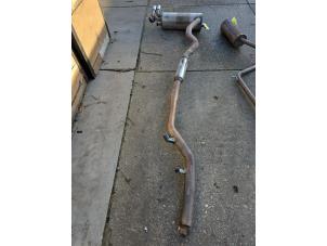 Gebruikte Uitlaat (compleet) BMW 3 serie (F30) 320i 2.0 16V Prijs € 200,00 Margeregeling aangeboden door Bakker Parts