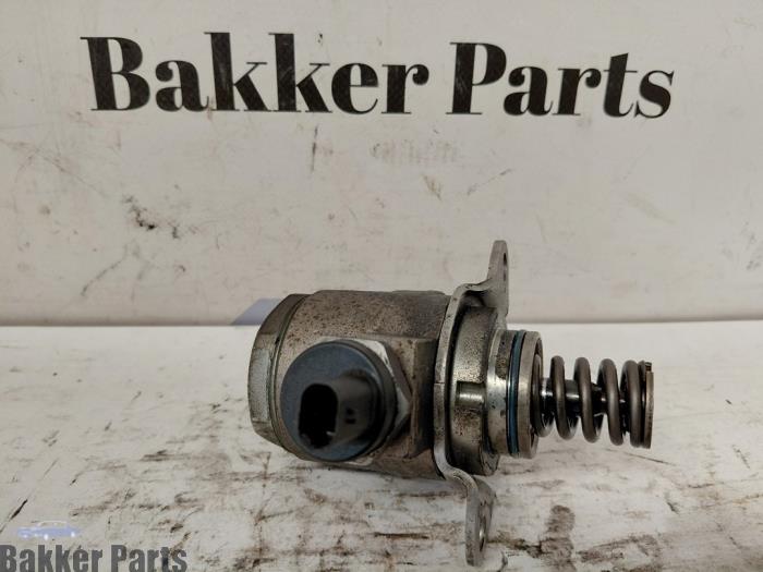 Gebruikte Hogedrukpomp Volkswagen Scirocco (137/13AD) 1.4 TSI 160 16V Prijs € 120,00 Margeregeling aangeboden door Bakker Parts