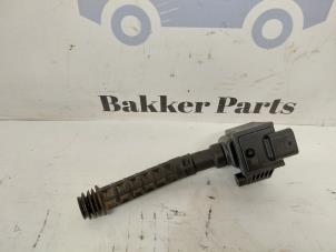 Gebruikte Bobine Volvo V60 II (ZW) 2.0 B4 16V Mild Hybrid Geartronic Prijs € 50,00 Margeregeling aangeboden door Bakker Parts