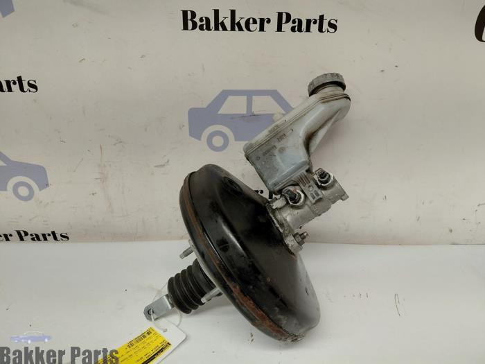 Gebruikte Rembekrachtiger Opel Agila (B) 1.0 12V ecoFLEX Prijs € 75,00 Margeregeling aangeboden door Bakker Parts