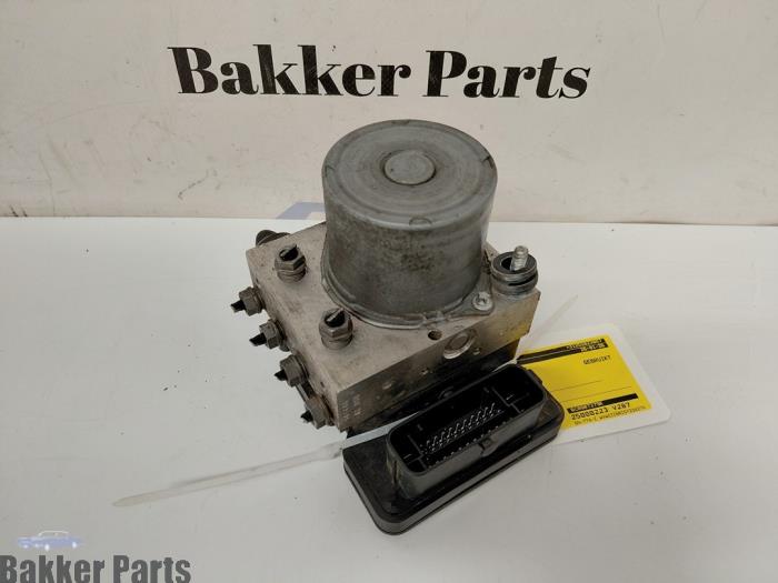Gebruikte ABS Pomp Volkswagen Polo V (6R) 1.8 GTI 16V Prijs € 75,00 Margeregeling aangeboden door Bakker Parts